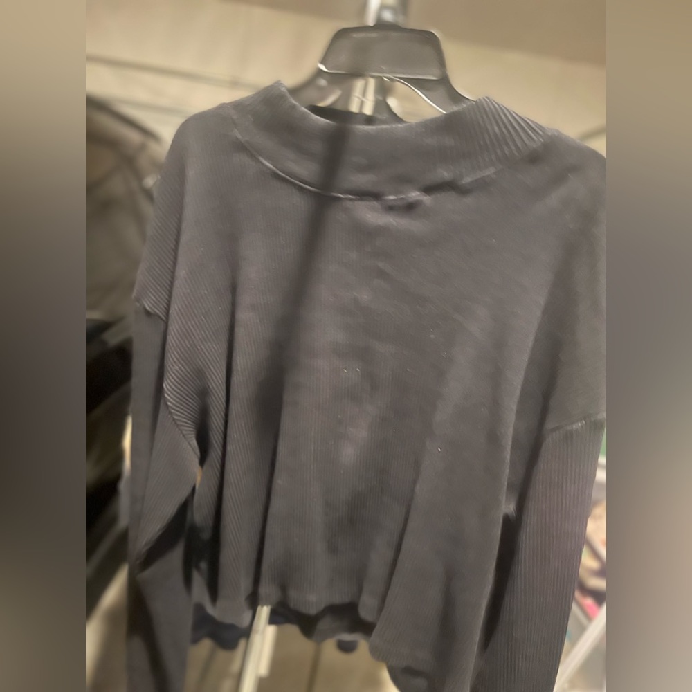 Women’s Ribbed Long Sleeve Top